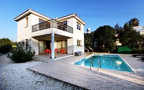Villa Elina